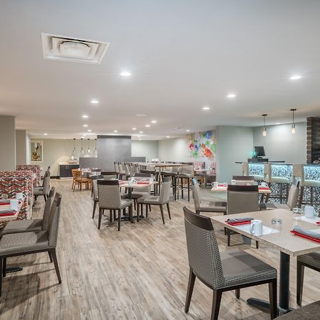 Holiday Inn Atlanta/Roswell By Ihg Exteriör bild