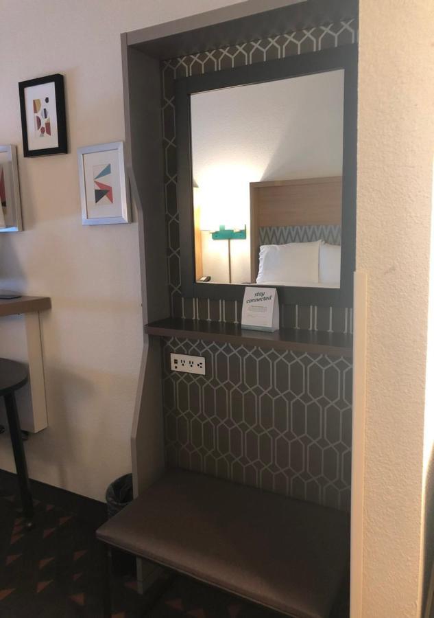 Holiday Inn Atlanta/Roswell By Ihg Exteriör bild