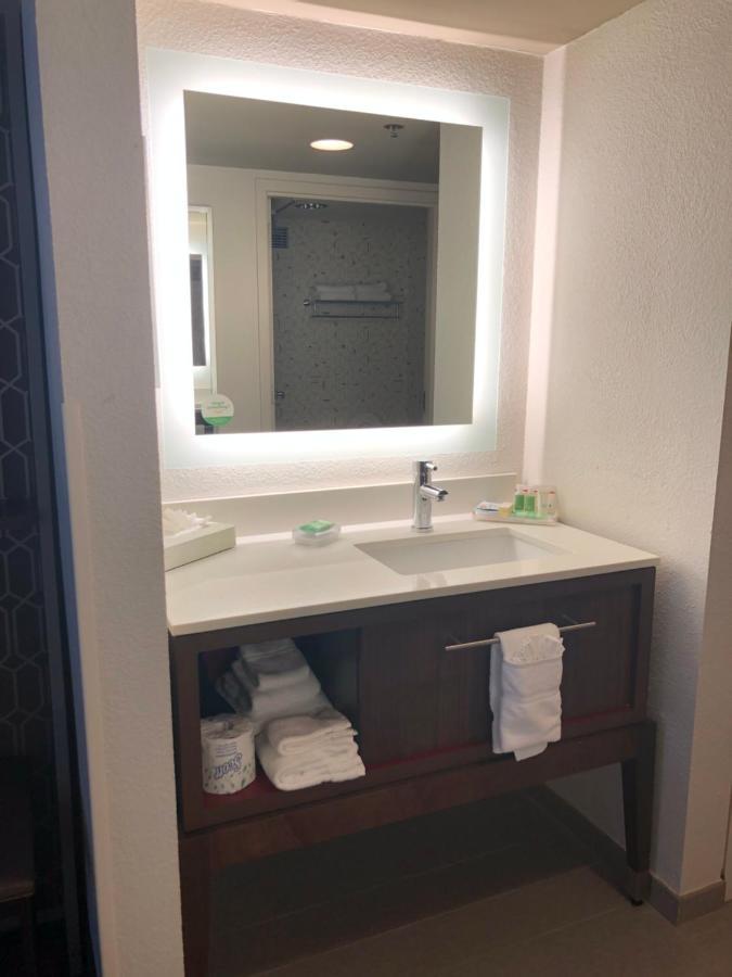 Holiday Inn Atlanta/Roswell By Ihg Exteriör bild