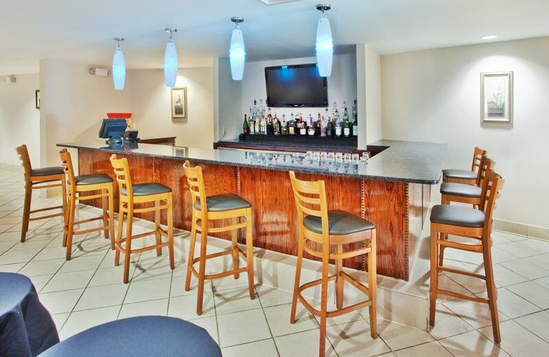 Holiday Inn Atlanta/Roswell By Ihg Exteriör bild